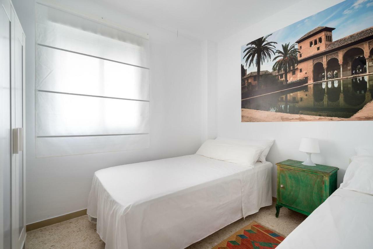 Arcos Beach Infostays - Free Parking Málaga Exterior foto