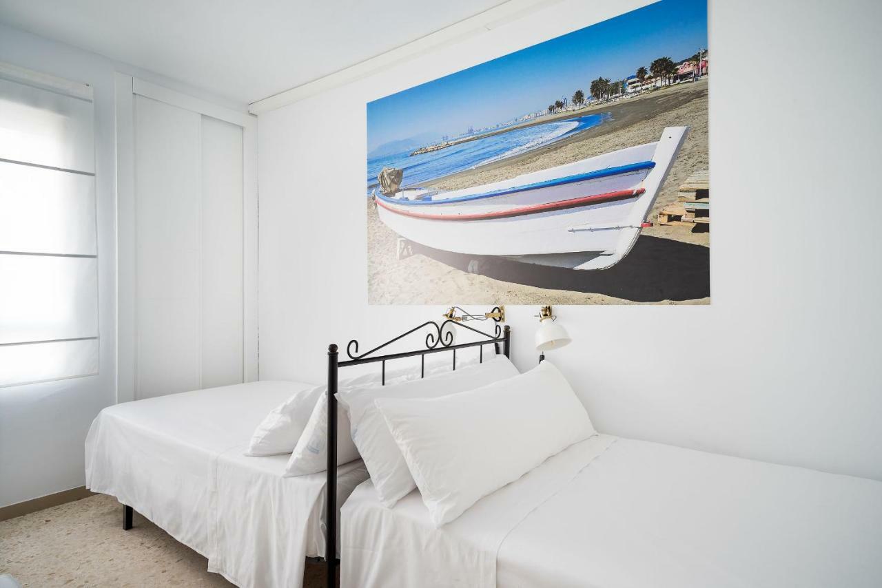 Arcos Beach Infostays - Free Parking Málaga Exterior foto